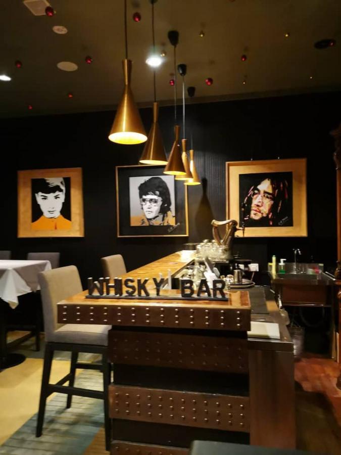 基岩酒店 怡保 外观 照片